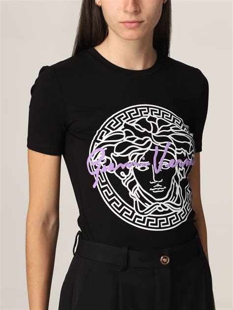 t-shirt versace feminina|versace t shirts for men.